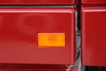 ���� ŷ��EST 6ϵ�ؿ� 510���� 6X4ǣ����(ZF16��)(BJ4259SMFKB-AC)ͼƬ