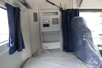 ���� ŷ��EST 6ϵ�ؿ� 510���� 6X4ǣ����(ZF16��)(BJ4259SMFKB-AC)ͼƬ