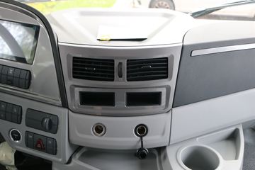 ���� ŷ��EST 6ϵ�ؿ� 510���� 6X4ǣ����(ZF16��)(BJ4259SMFKB-AC)ͼƬ