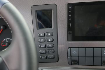 ���� ŷ��EST 6ϵ�ؿ� 510���� 6X4ǣ����(ZF16��)(BJ4259SMFKB-AC)ͼƬ