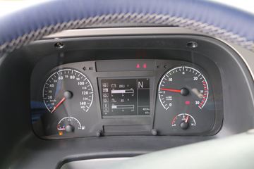 ���� ŷ��EST 6ϵ�ؿ� 510���� 6X4ǣ����(ZF16��)(BJ4259SMFKB-AC)ͼƬ