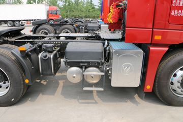 ���� ŷ��EST 6ϵ�ؿ� 510���� 6X4ǣ����(ZF16��)(BJ4259SMFKB-AC)ͼƬ