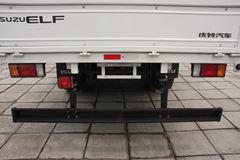 庆铃 700P系列中卡 175马力 4X2 6米栏板载货车(QL1100TMAR)