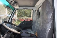 庆铃 五十铃100P 95马力 4.25米单排厢式轻卡