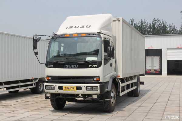 庆铃 FVR重卡 240马力 4X2 7.59米厢式载货车(QL5180XXYXRFRJ)