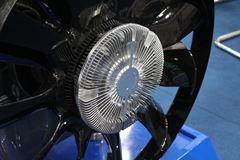 联合动力YC6K420-30 420马力 12L 国三 柴油发动机