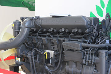 奔驰OM501LAV6 410马力 12L 国三 柴油发动机