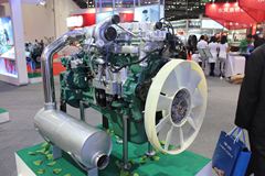 锡柴CA6DL2-31E4(R) 310马力 8.75L 国四 柴油发动机