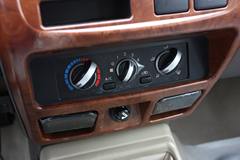 2011款郑州日产 标准型 2.4L汽油 双排皮卡