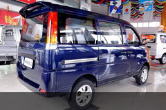 2010款 昌河 福瑞达 豪华型 52马力 1.1L面包车