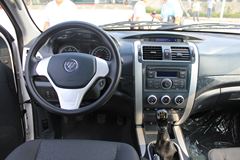 福田 拓陆者 2012款 四驱 2.8L柴油 双排皮卡(BJ2037)