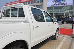 福田 拓陆者 2012款 四驱 2.8L柴油 双排皮卡(BJ2037)