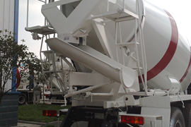 德龙F2000&nbsp;混凝土搅拌车上装                                                图片