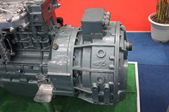 玉柴YC6G255-20 255马力 7.8L 国二 柴油发动机
