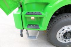 福田 欧曼新ETX 9系重卡 350马力 6X4 5.4米自卸车(13T后桥)(BJ3253DLPKB-AE)