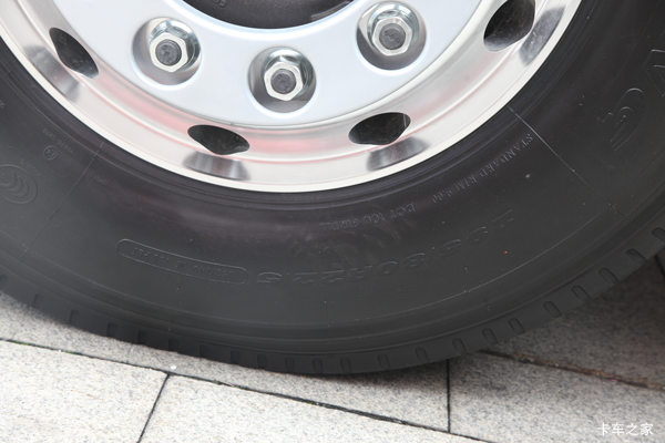 优惠1万 福州恒聚解放J6P牵引车火热促销中