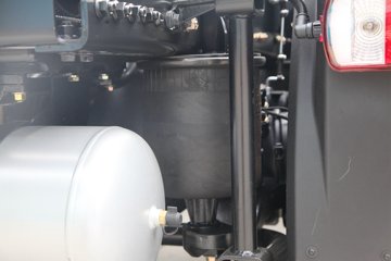 һ����� J7�ؿ� 560���� 4X2 ǣ����(����)(CA4180P77K25E6)ͼƬ