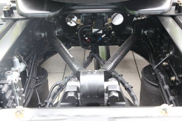 һ����� J7�ؿ� 560���� 4X2 ǣ����(����)(CA4180P77K25E6)ͼƬ