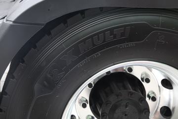 һ����� J7�ؿ� 560���� 4X2 ǣ����(����)(CA4180P77K25E6)ͼƬ