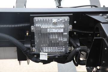 �ൺ��� ��VH�п� 220���� 4X2 6.75�׵��������ػ���(����)(CA1180PK15L2E6A80)ͼƬ