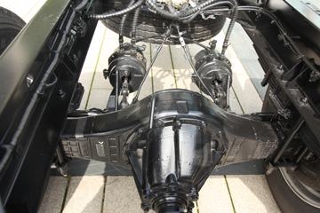 �ൺ��� ��VH�п� 220���� 4X2 6.75�׵��������ػ���(����)(CA1180PK15L2E6A80)ͼƬ