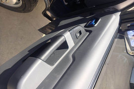 兴运&nbsp;载货车驾驶室                                               图片