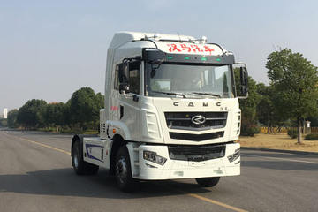 华菱 汉马H6重卡 18T 4X2纯电动牵引车(HN4180H20DLBEV)210.8kWh