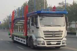 德龙新M3000&nbsp;中置轴车辆运输车外观图片