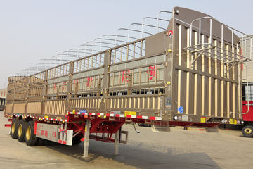 锣响 13米鹅颈仓柵式运输半挂车