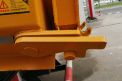 东风商用车 天龙KC重卡 340马力 8X4 5.8米自卸车(DFH3310A8)