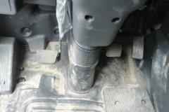 东风商用车 天龙VL重卡 245马力 6X2 9.6米厢式载货车(DFH5250XXYAX1V)