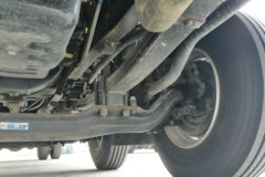 东风商用车 天龙VL重卡 245马力 6X2 9.6米厢式载货车(DFH5250XXYAX1V)