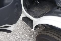 凯马 锐航X1 1.5L 113马力 汽油 3.92米单排厢式微卡(国六)(KMC5031XXYQ318D6)