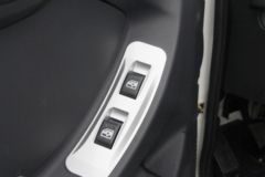 凯马 锐航X1 1.5L 113马力 汽油 3.92米单排厢式微卡(国六)(KMC5031XXYQ318D6)