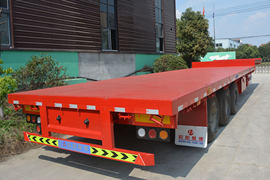 13米系列&nbsp;低平板半挂车外观图片