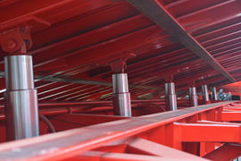 13米系列&nbsp;自卸式半挂车外观图片