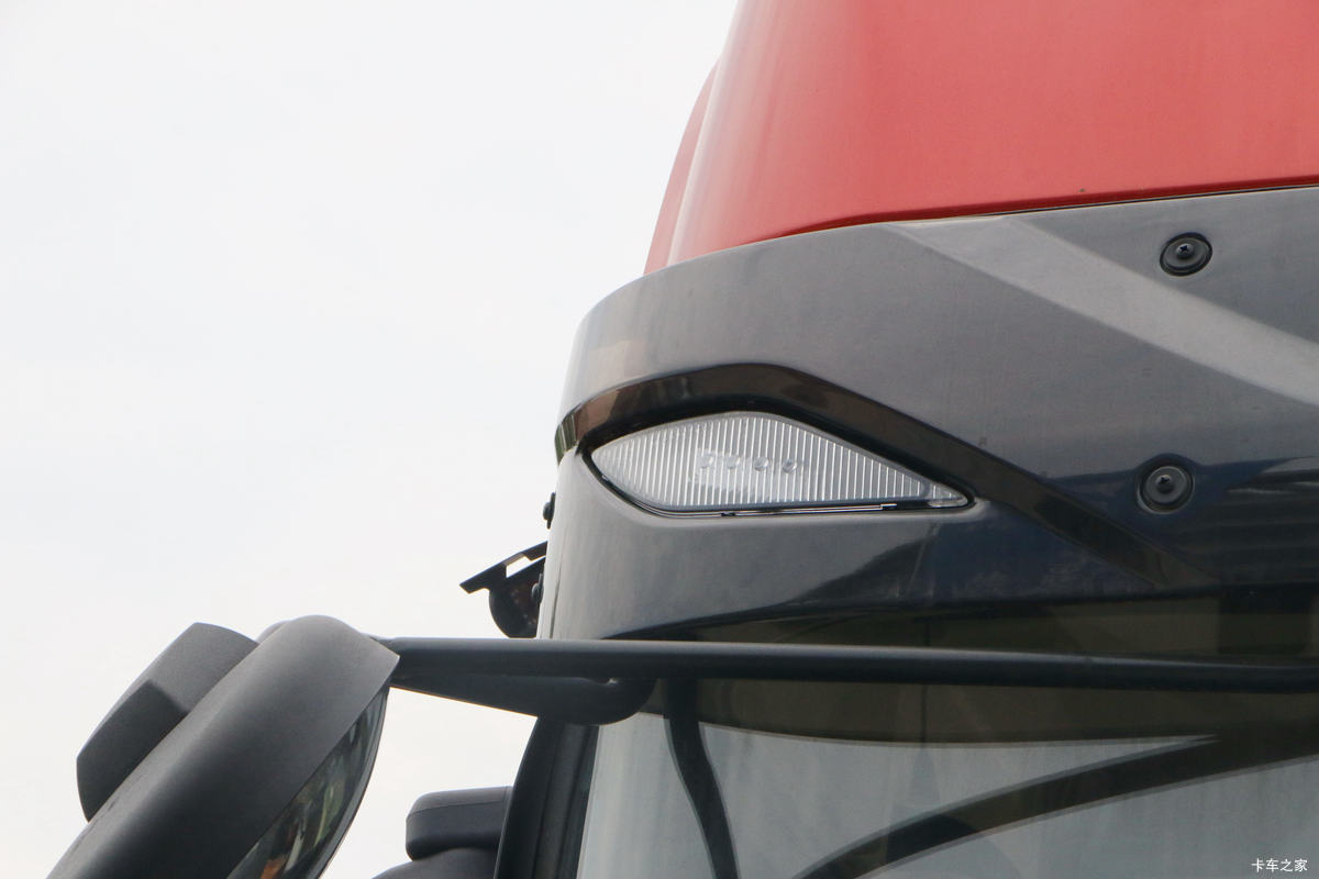 �����ؿ� ����X3000 460���� 6X4 LNGΣ��Ʒǣ����(����)���                                                