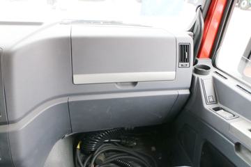 �����ؿ� ����X3000 460���� 6X4 LNGΣ��Ʒǣ����(����)ͼƬ