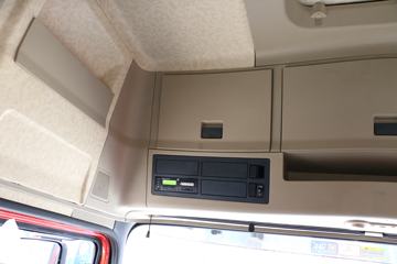 �����ؿ� ����X3000 460���� 6X4 LNGΣ��Ʒǣ����(����)ͼƬ