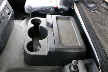 �����ؿ� ����X3000 460���� 6X4 LNGΣ��Ʒǣ����(����)ͼƬ