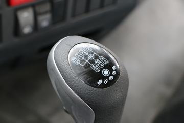 �����ؿ� ����X3000 460���� 6X4 LNGΣ��Ʒǣ����(����)ͼƬ