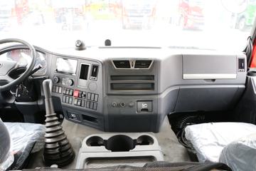 �����ؿ� ����X3000 460���� 6X4 LNGΣ��Ʒǣ����(����)ͼƬ