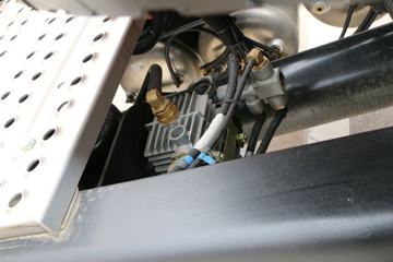 �����ؿ� ����X3000 460���� 6X4 LNGΣ��Ʒǣ����(����)ͼƬ