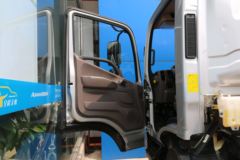 福田 欧马可S1系 智盈版 131马力 4.18米单排栏板轻卡(BJ1048V9JEA-FE)