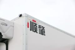 庆铃 五十铃KV600 130马力 4X2 4.03冷藏车(顺肇牌)(SZP5040XLCQL2)