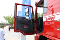 陕汽重卡 德龙L3000 200马力 4X2 6.75米厢式载货车(SX5180XXYLA5012)