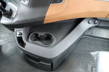 �����ؿ� ����X6000 500���� 6X2 AMT�Զ���ǣ����(������)ͼƬ