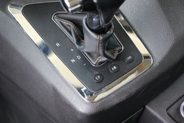 �����ؿ� ����X6000 500���� 6X2 AMT�Զ���ǣ����(������)ͼƬ
