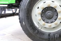 陕汽重卡 德龙新M3000 标准版 350马力 8X4 5.6米自卸车(SX3310MB246)