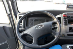 森源 SE4 4.5T 4.12米单排纯电动厢式轻卡(YBM5040XXYBEV)98.04kWh